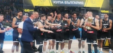 Исторически трофей за баскетболния Черноморец! След половин век купата отново е бургаска