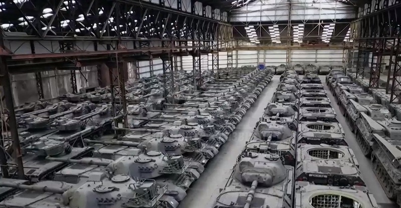 Неизвестна европейска държава е купила белгийски танкове за Украйна