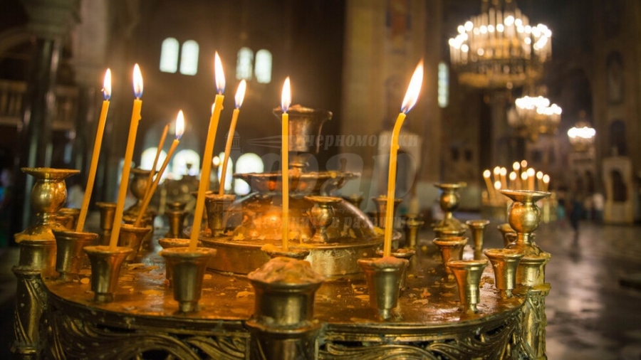 Православната църква почита Света Петка