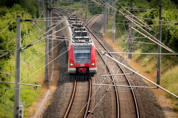 Влаковете от София до Бургас се движат със закъснение