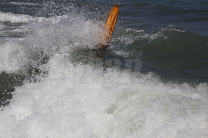 На неохраняеми плажове: Жена се удави в Китен, чешки турист в Приморско