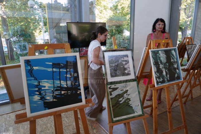 Красотата на водата показва с поредна изложба фотографът  Тодор Ставрев