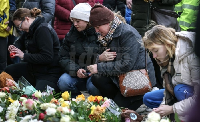 Стотици се събраха в Магдебург, за да почетат паметта на жертвите на нападението 