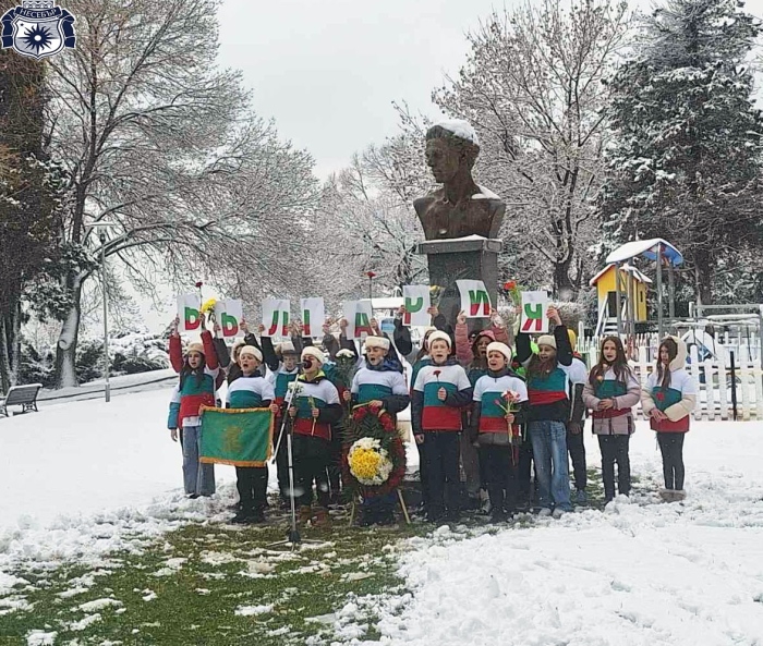 В Несебър склониха глава пред паметта на Апостола