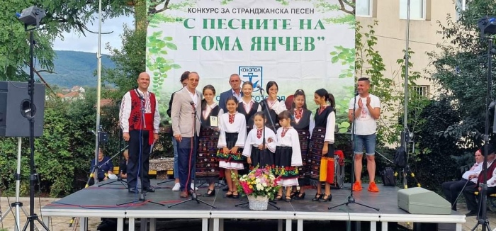 Песните на Тома Янчев ще звучат в село Росен през май